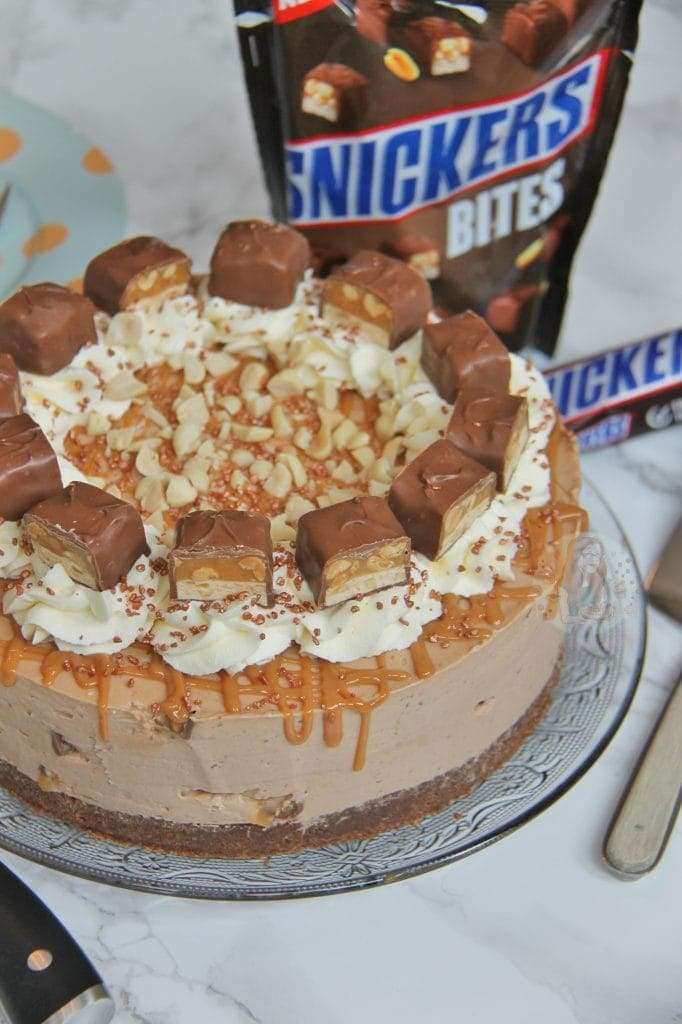 No Nke Snickers Cheesecake