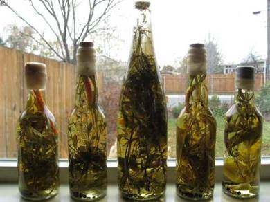 bottled herbed vinegar.jpg