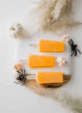 Boho Halloween Party lấy cảm hứng từ những người bạn