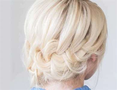 Cách làm tóc: Bện bím tóc Updo