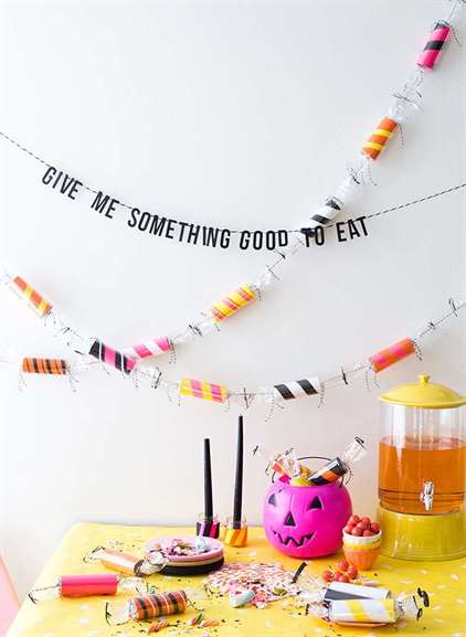 Ý tưởng trang trí Halloween DIY