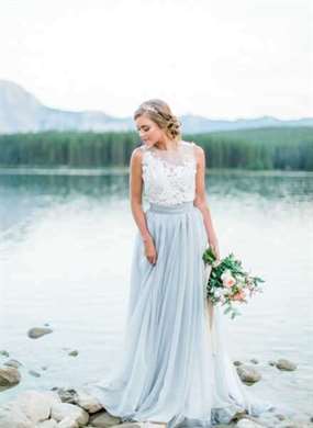 1641211541 306 Mountain Bridal Inspiration o Banff Canada