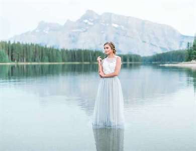 1641211542 209 Mountain Bridal Inspiration o Banff Canada