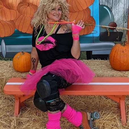 Roller girl 80s costume