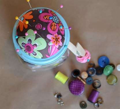 DIY Pin Cushion and Sewing Kit - Best Teacher Gifts
