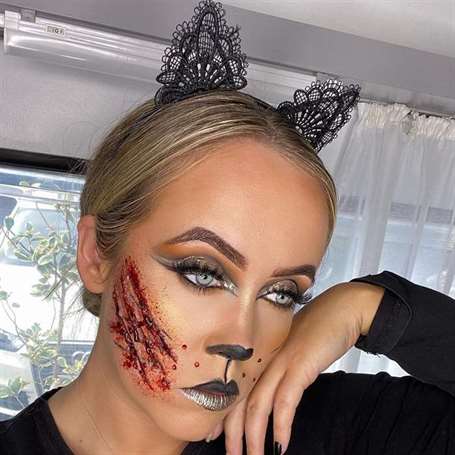 Mèo halloween trang điểm mèo cổ điển