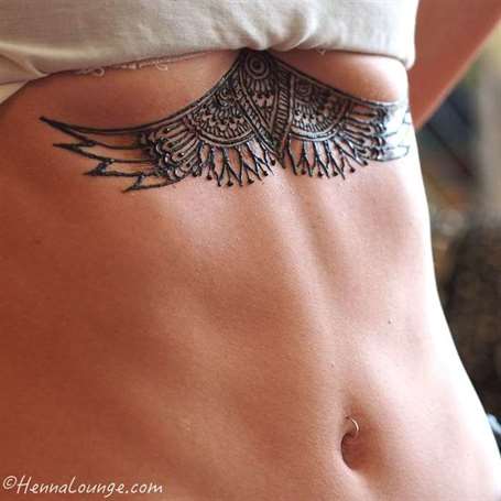 Cánh bụng Henna Tatoo