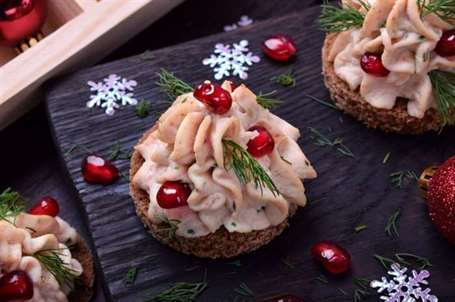 Cây thông noel pate canape món khai vị giáng sinh dễ dàng