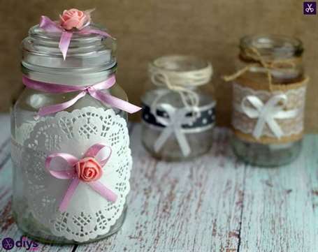 Mason jar trung tâm cho đám cưới mộc mạc