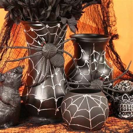 Diy spider web vase spooky spider