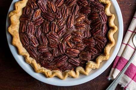 Món tráng miệng lễ tạ ơn bánh pie pecan sô cô la 