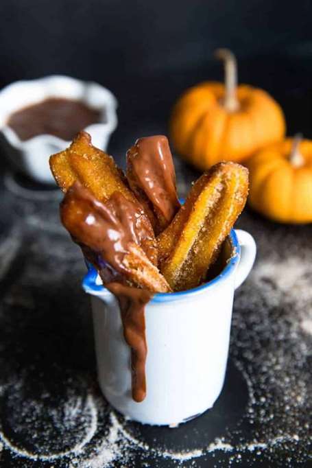 Lễ tạ ơn sô cô la bí ngô Churros