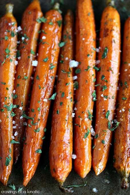 Bữa tối lễ tạ ơn cà rốt nướng balsamic 