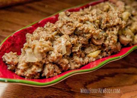 Crockpot Thanksgiving Recipe - Apple Sausage Stuffing