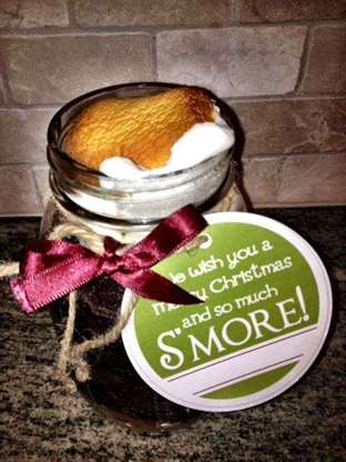 S'more Cake in a Jar - Quà nhỏ cho đồng nghiệp