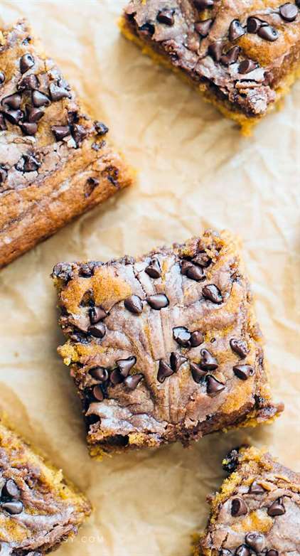 Chocolate Swirl Pumpkin Bars - Ý tưởng tráng miệng Lễ Tạ ơn