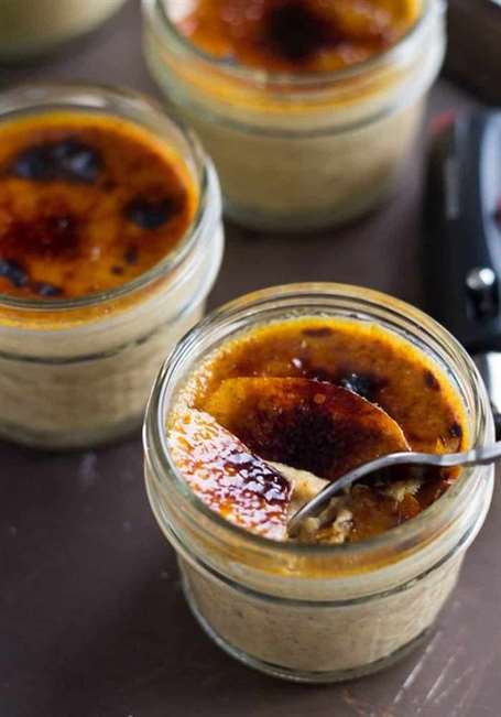 Pumpkin Creme Brulee - Ý tưởng Món tráng miệng Lễ Tạ ơn