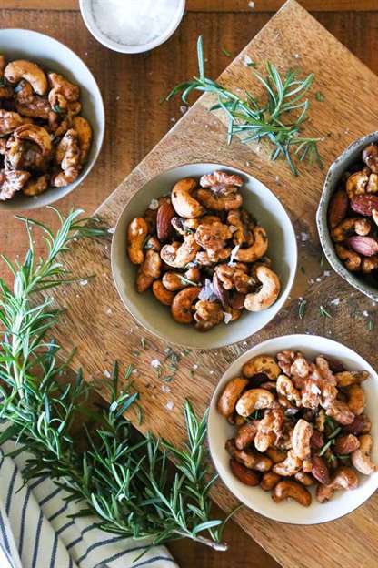 Rosemary Spiced Mixed Nuts - Thanksgiving Appetizers to Make Ahead