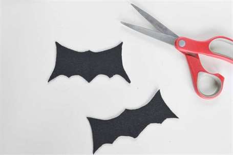 Halloween Bat Candy Pouches Cut