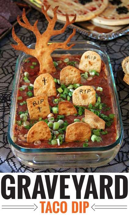 Graveyard Taco Dip Đồ ăn Halloween