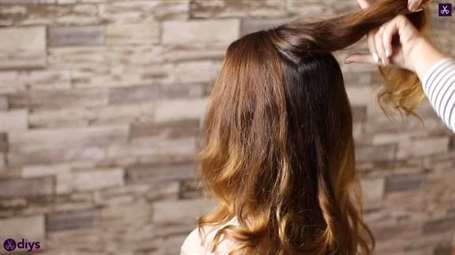 Kiểu tóc updo dành cho tóc gợn sóng 9