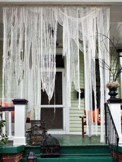 Ghost Drapeing DIY Halloween DEcor