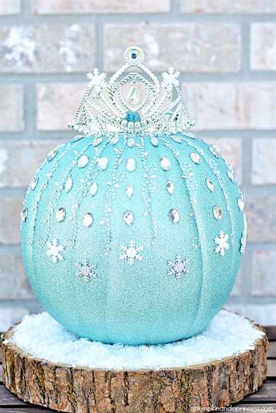 Frozen "Elsa" Pumpkin - Ý tưởng trang trí bí ngô sáng tạo