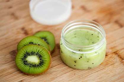 kiwi-tẩy da chết