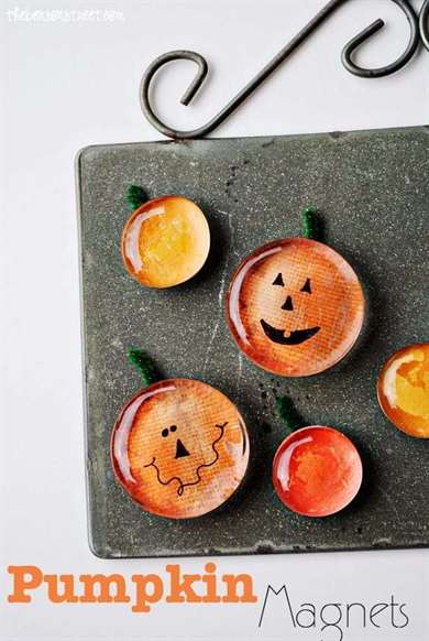 Pumpkin Magnets DIY Halloween Craft