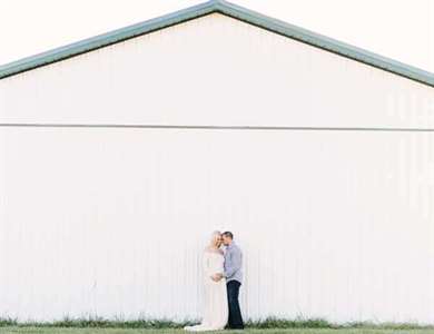 1641705434 221 Sweet Pink Farm Maternity Photos