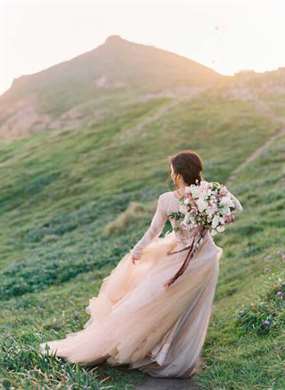 1641735677 538 Ethereal Blush Cliffside Elopement