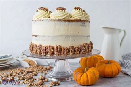 Trick or treating halloween cakes pumpkin layered cake