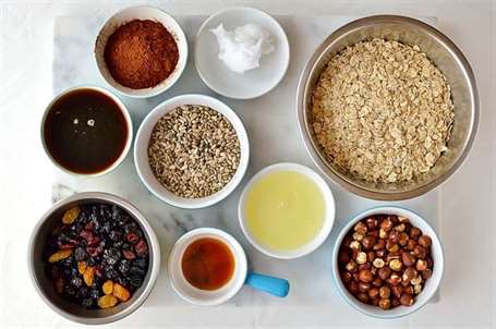 Thành phần granola quả mọng sô cô la