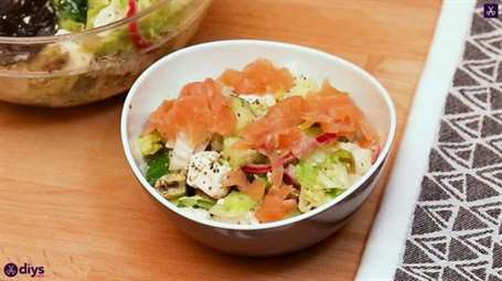 Công thức salad cá hồi kiểu Hy Lạp