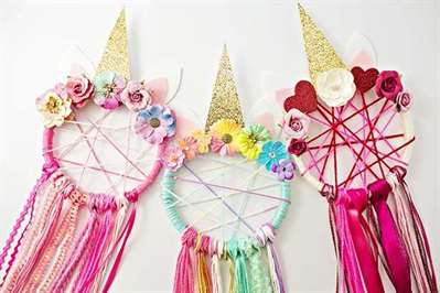 Diy unicorn dreamcatcher