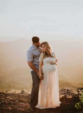 Những bức ảnh về thai phụ trên núi vào lúc hoàng hôn - Lấy cảm hứng từ điều này