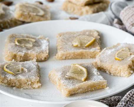 Keto Lemon Bars 