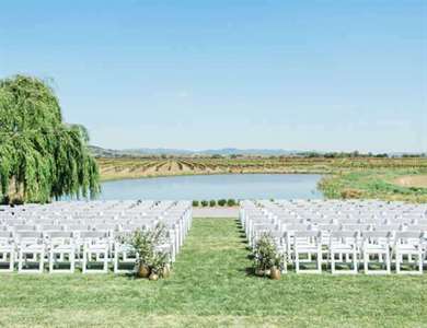 Đám cưới Sonoma trắng mộc mạc - Lấy cảm hứng từ điều này
