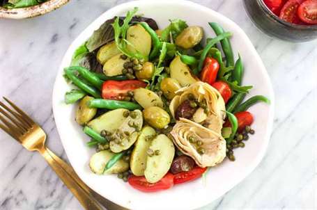 Xà lách nicoise thuần chay