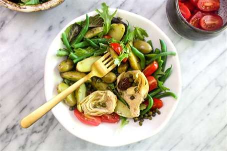 Salad nicoise thuần chay ngon