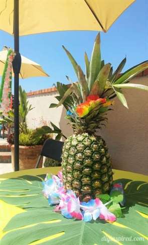 Pineapple Luau Party centerpieces