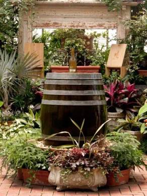 Đài phun rượu thùng rượu lấy cảm hứng từ vườn nho