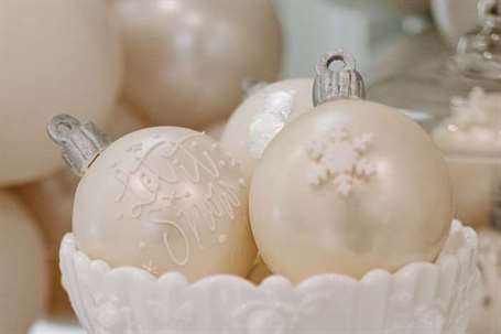 Giấc mơ về một bữa tiệc Giáng sinh trắng trên Ý tưởng bữa tiệc của Kara | KarasPartyIdeas.com