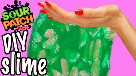 Miếng dán chua trẻ em tự làm slime