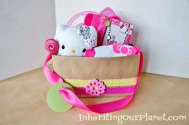 diy-hello-kitty-gift-bag