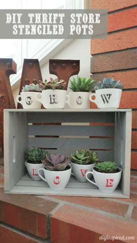 reurposed-coffee-cup-with-succulents-tự làm-lấy cảm hứng