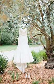 Natural Sonoma Winery Wedding - Inspired by This