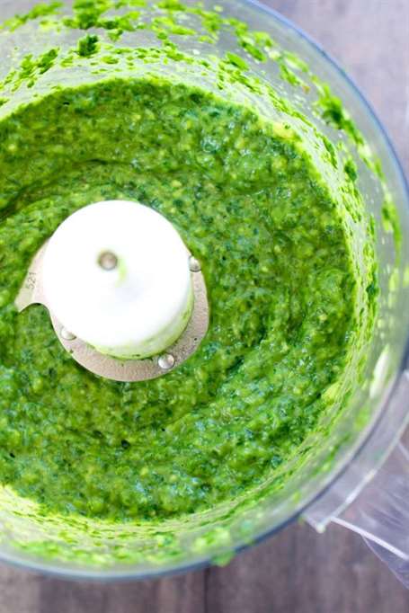 Khoai tây nướng với bơ giấm trắng chimichurri