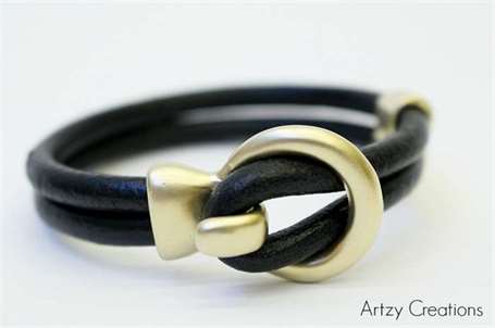 Artzy-Creations_5-min-Leather-Bracelet-1