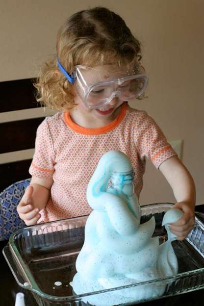 1642644721 285 60 Easy Science Experiments to Do at Home
